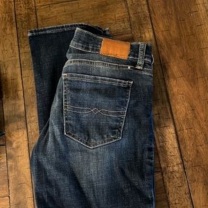 Lucky Brand Jeans, straight leg, stretch, like new.
